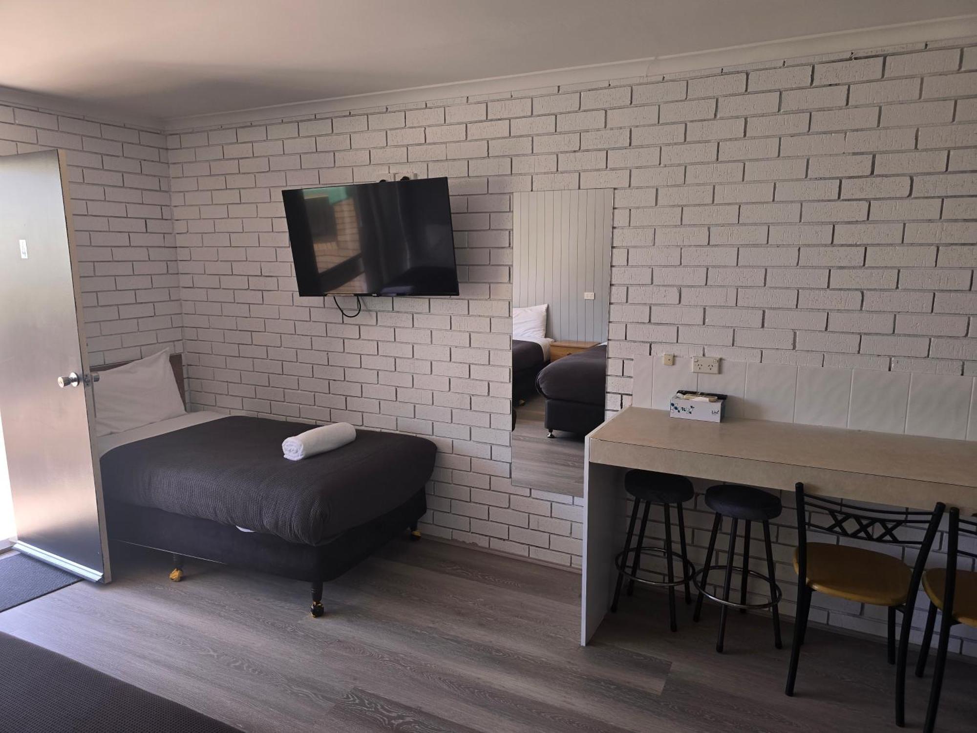 Bega Southtown Motor Inn Dış mekan fotoğraf