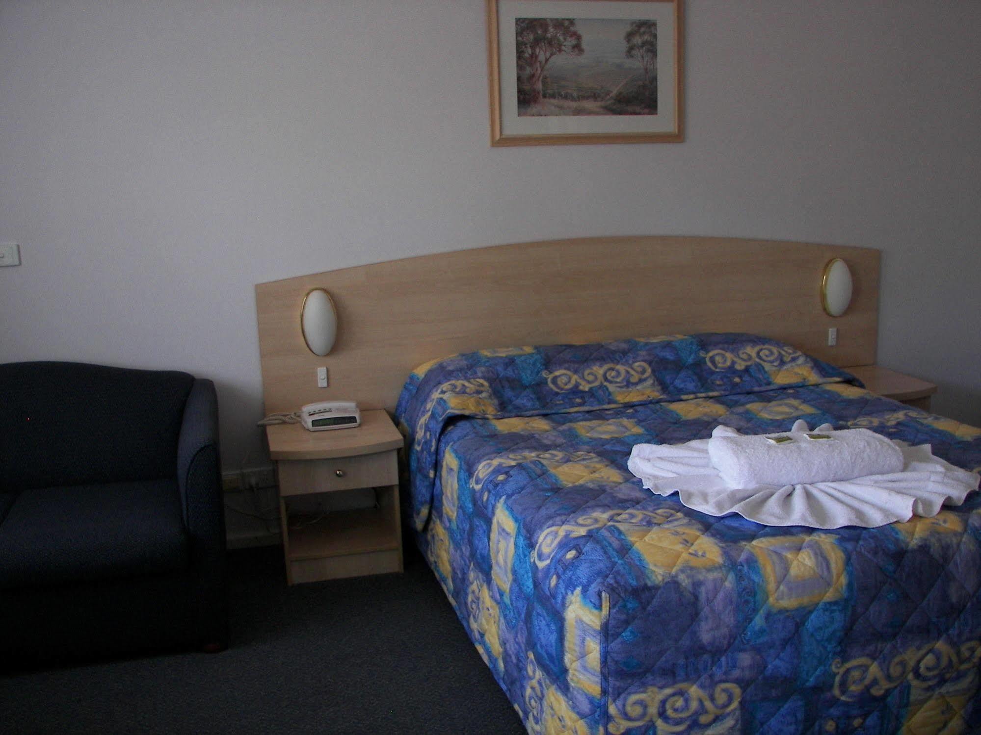 Bega Southtown Motor Inn Dış mekan fotoğraf